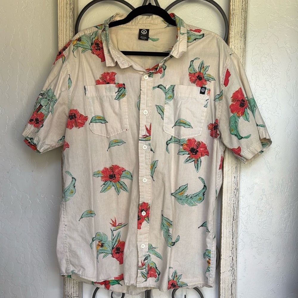 Men’s Neff Floral Print Collared Shirt • Size XL
